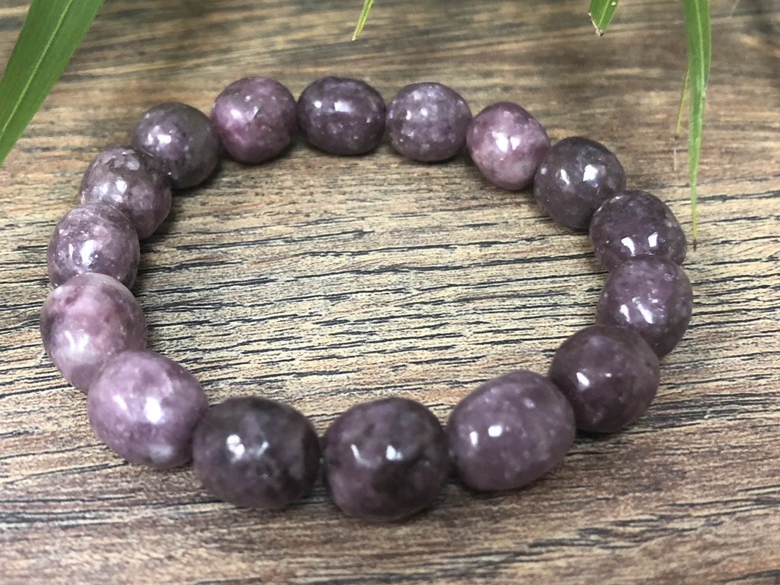 Lepidolite Bracelet Stretchy Gemstone Mica Crystal Stone Therapy Reiki Chakra.