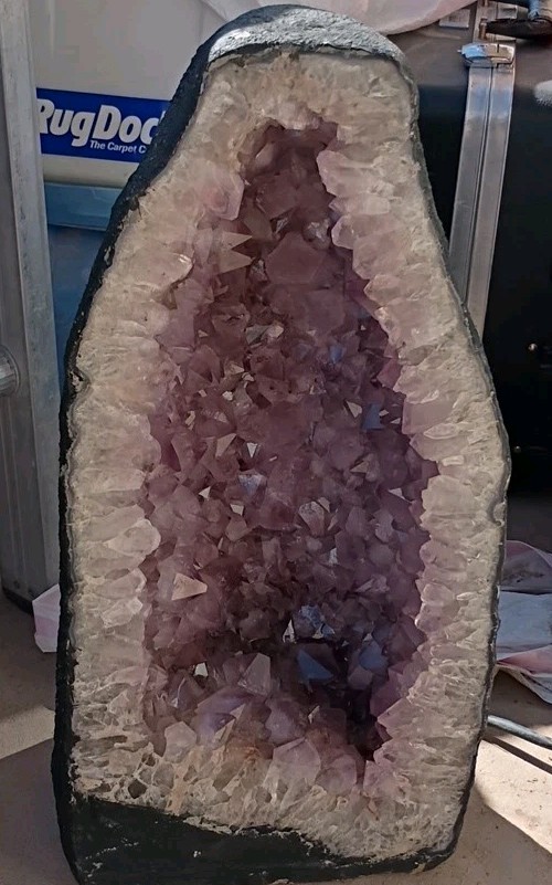 77 LB Natural Amethyst Geode Quartz Crystal Cluster Cathedral healing 22x10x9"