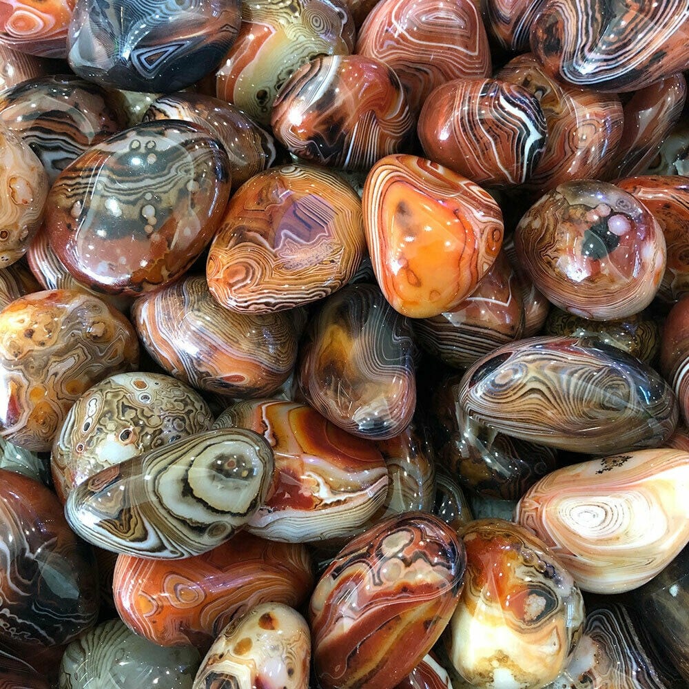 Natural Agate Sardonyx Banded Crystal Polished Stone Carnelian Collection 4-5CM