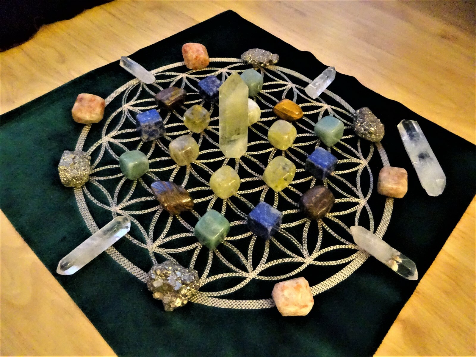 Crystal Grid Kit Set Cloth Abundance Prosperity Healing Reiki Sacred Geometry